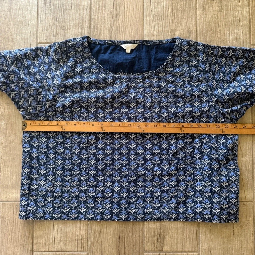 Voloshin Blue Floral Block Print Boxy Crop Top Womens Large L Short Sleeve - Picture 5 of 9